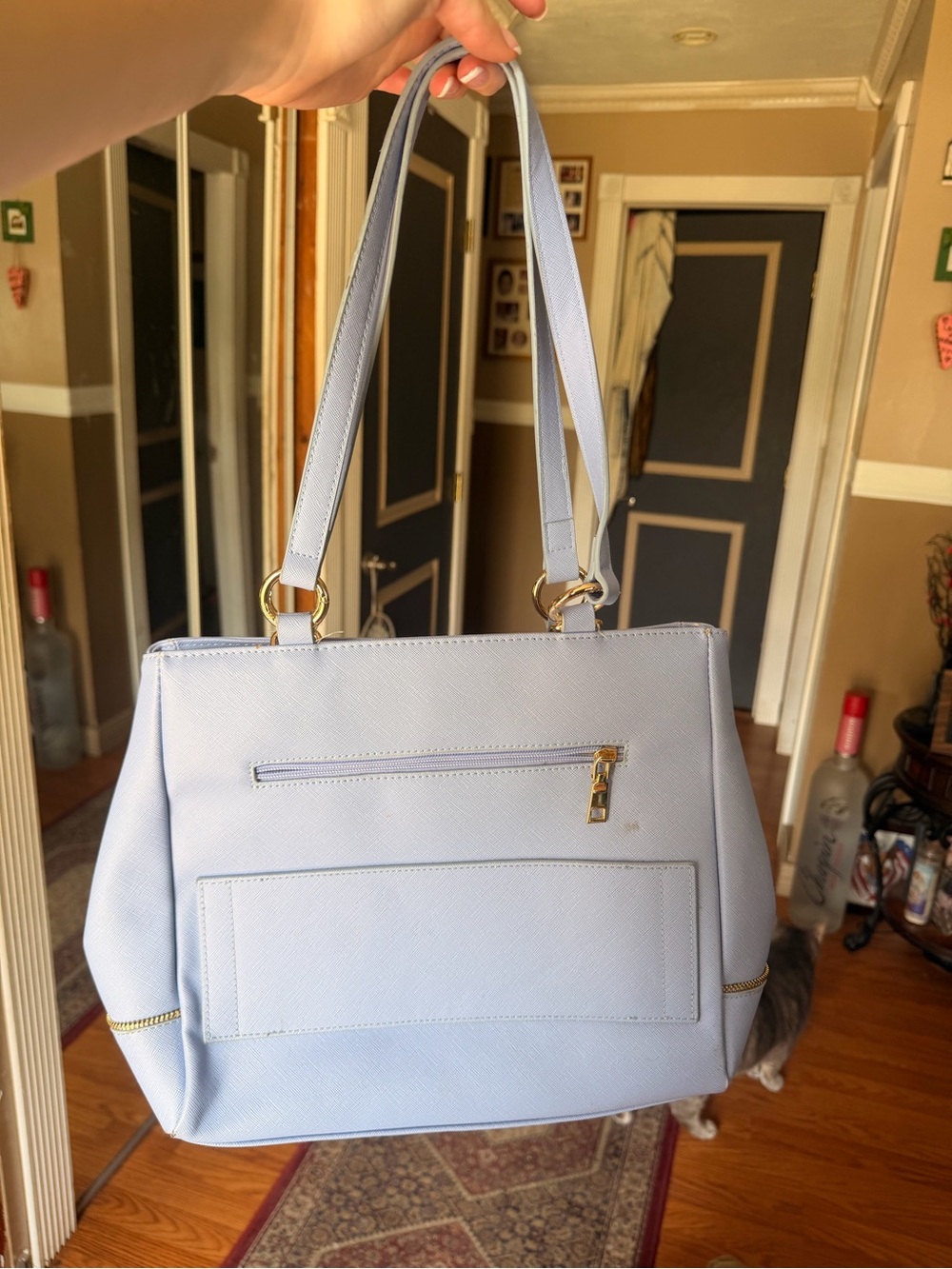 Glass Ladder & Co Classic Women's Handbag in Light Blue Elegant Everyday Bag